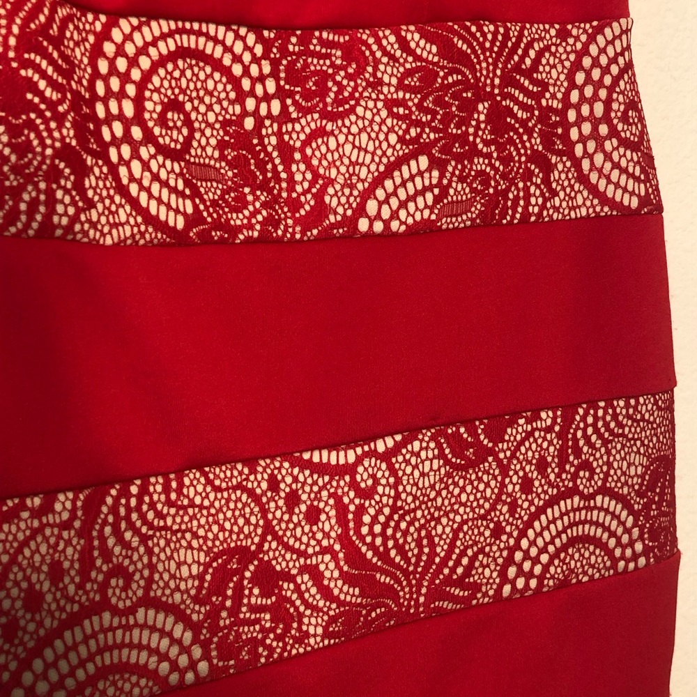Dress - Picture 3 of 6